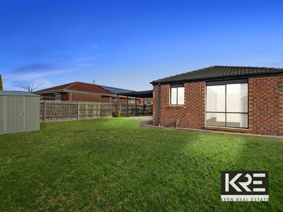 6 Ironbark Close, Hampton Park