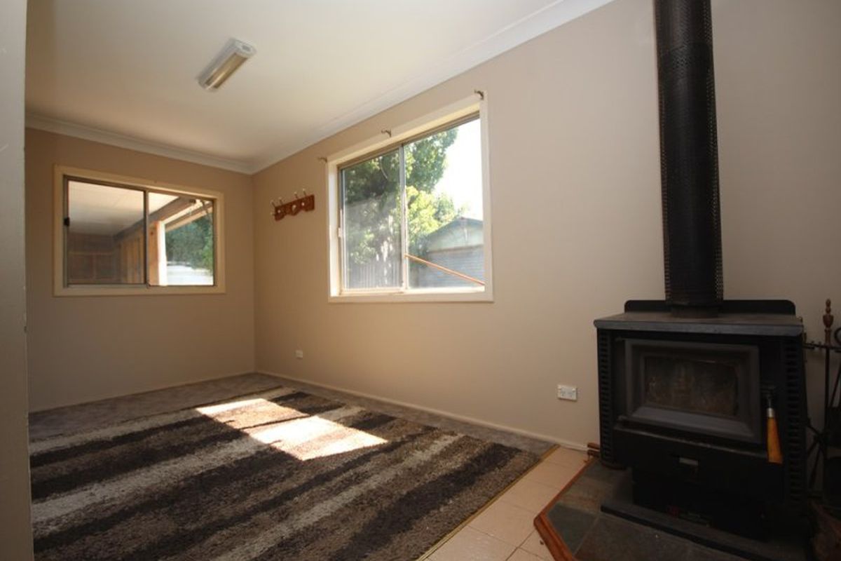 45 Park Avenue, Kingswood