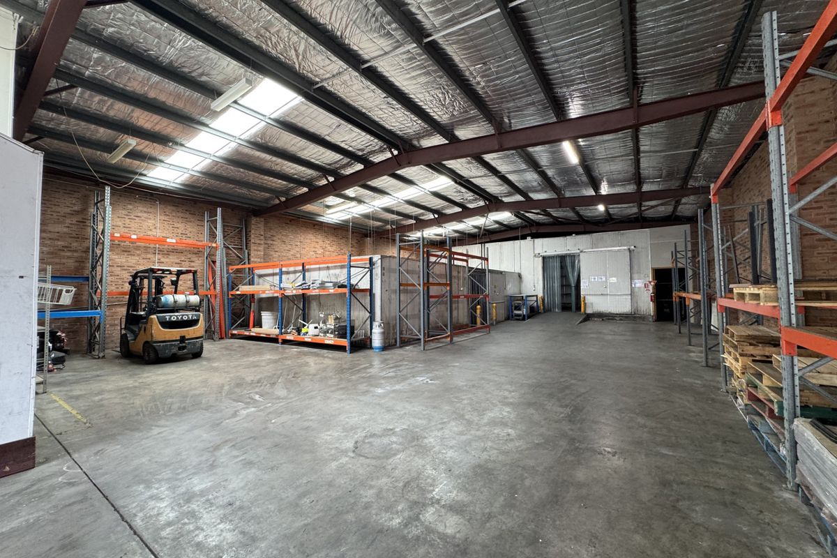 Unit 2 / 1 Marshall Road, Kirrawee