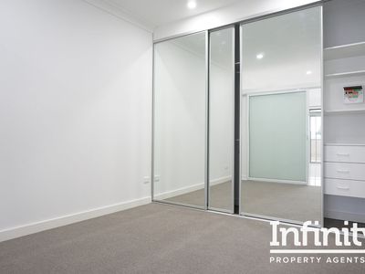 4 / 11 Henderson Road, Alexandria