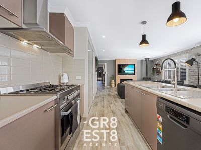 56 Crepe Avenue, Cranbourne West