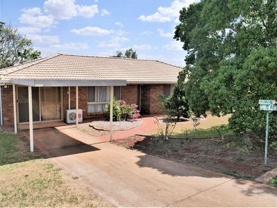 9 Fairview Drive, Kingaroy