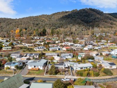 16 Beauty Avenue, Mount Beauty