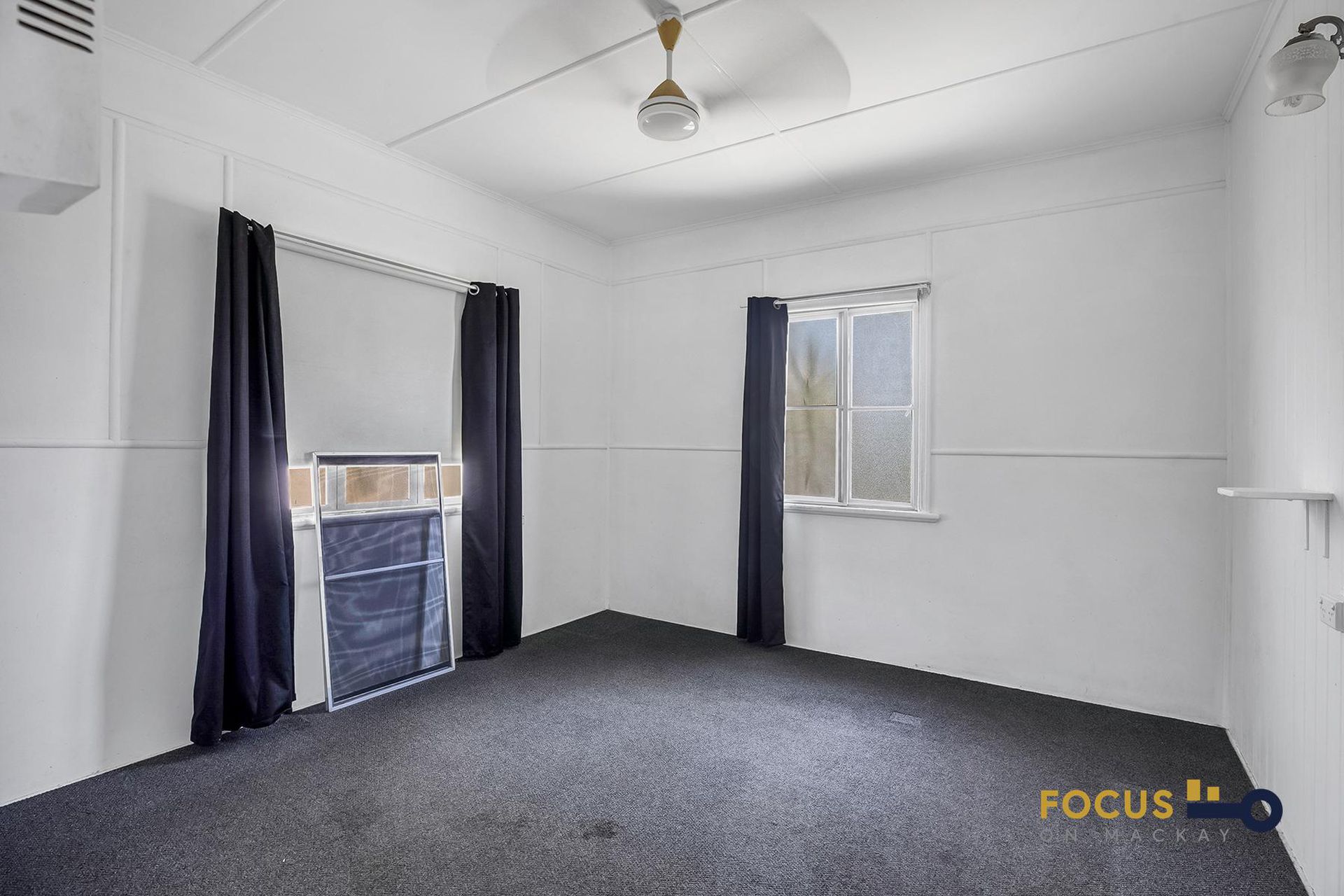 4 Sarina Beach Road, Sarina