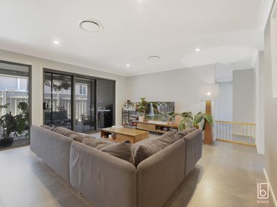 6 Aquila Avenue, Wadalba