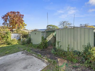 56 Freeburgh Avenue, Mount Beauty