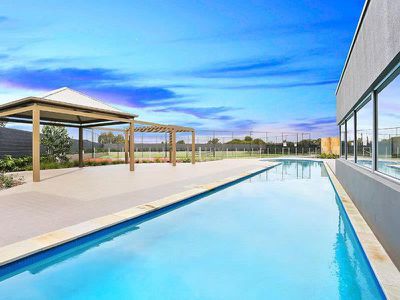 E405 / 81-86 Courallie Avenue, Homebush West