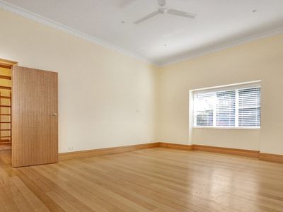 5 Montague Street, Preston