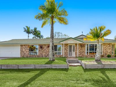 39 James Cook Drive, Sippy Downs