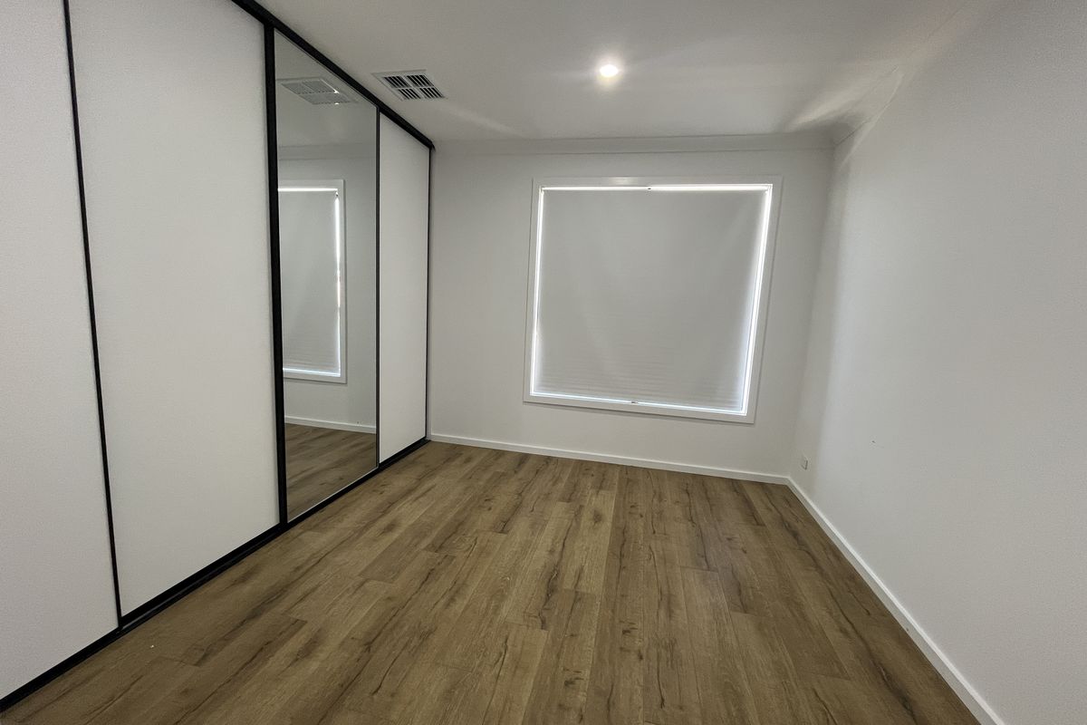 29 Mills Avenue, Lightsview