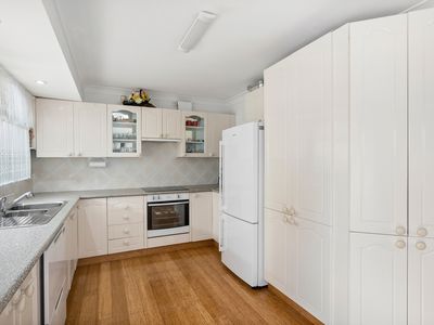 33 Meehan Drive, Kiama Downs