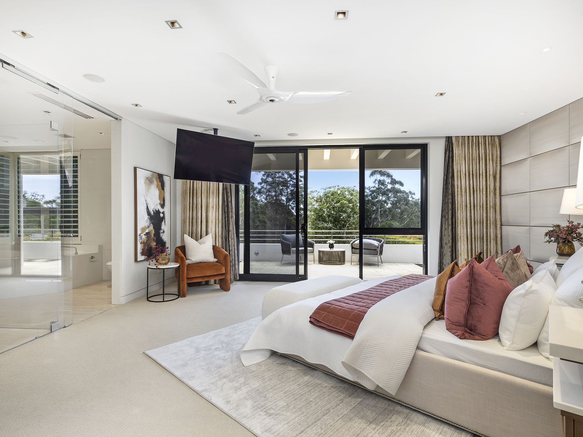 6 Gilmour Close, Glenhaven