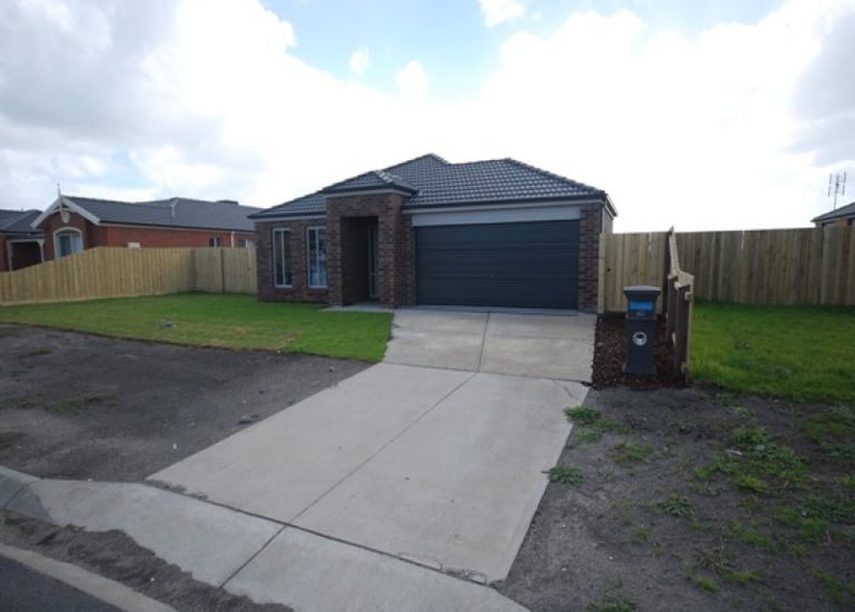 20 Madiera Close, Portland