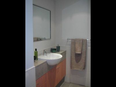 2204 / 77-81 Berry Street, North Sydney
