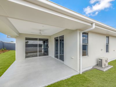 24 Curlew St Woodgate QLD, Woodgate