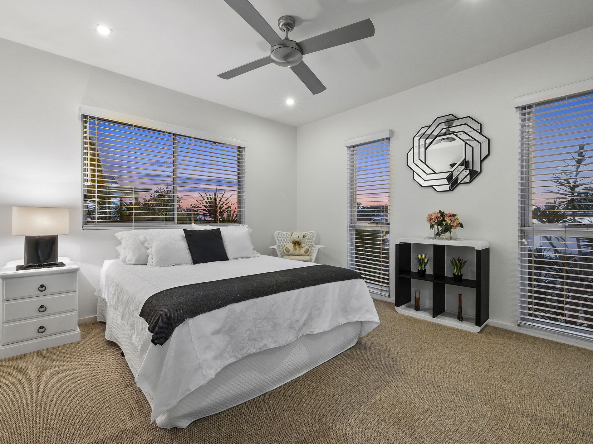 25 Honeyeater Crescent, Peregian Springs
