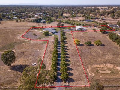 53 Old School Road, Wangaratta