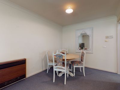 64 Birch Avenue, Dubbo