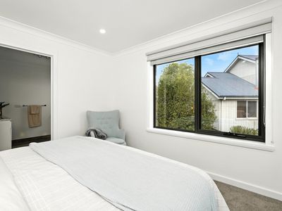 1 / 60 Allison Avenue, Riverside
