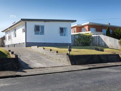 9 Morere Street, Titahi Bay