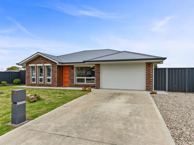 4 Finlayson Court, Millicent
