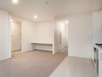 342 / 80 Cheltenham Road Service Road, Dandenong