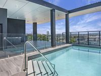 402 / 8 Hunt Street, Hamilton