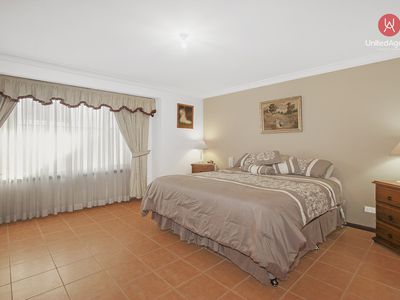 11 Inverness Circuit, Cecil Hills