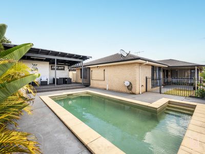 15 Foxtail Crescent, Woongarrah