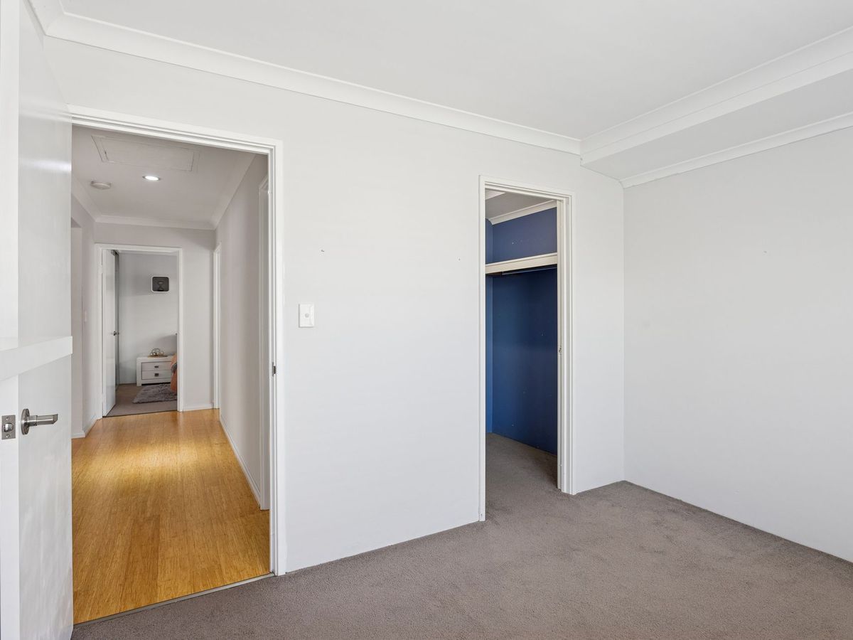 15 Palomino Promenade, The Vines