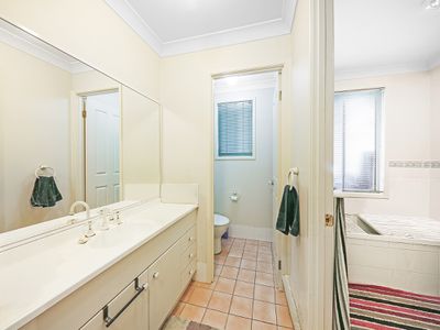 28 Wongala Avenue, Blue Haven