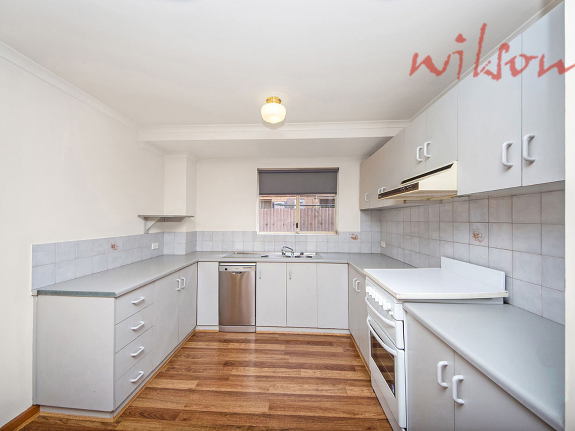 1 / 69 Milner, Richmond