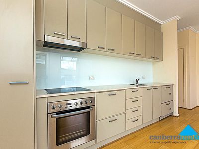 11 / 20 Ijong Street, Braddon