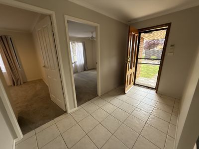 27 Chilvers Place, Griffith