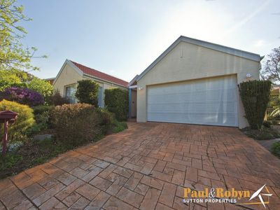 4 Charlick Place, Nicholls