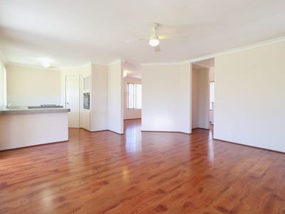 58 Oakwood Crescent, Waikiki