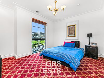 10 Hillcrest Avenue, Narre Warren
