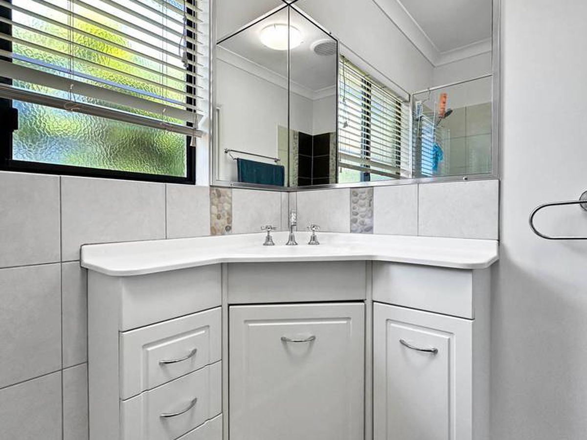 87 Loder Street, Atherton