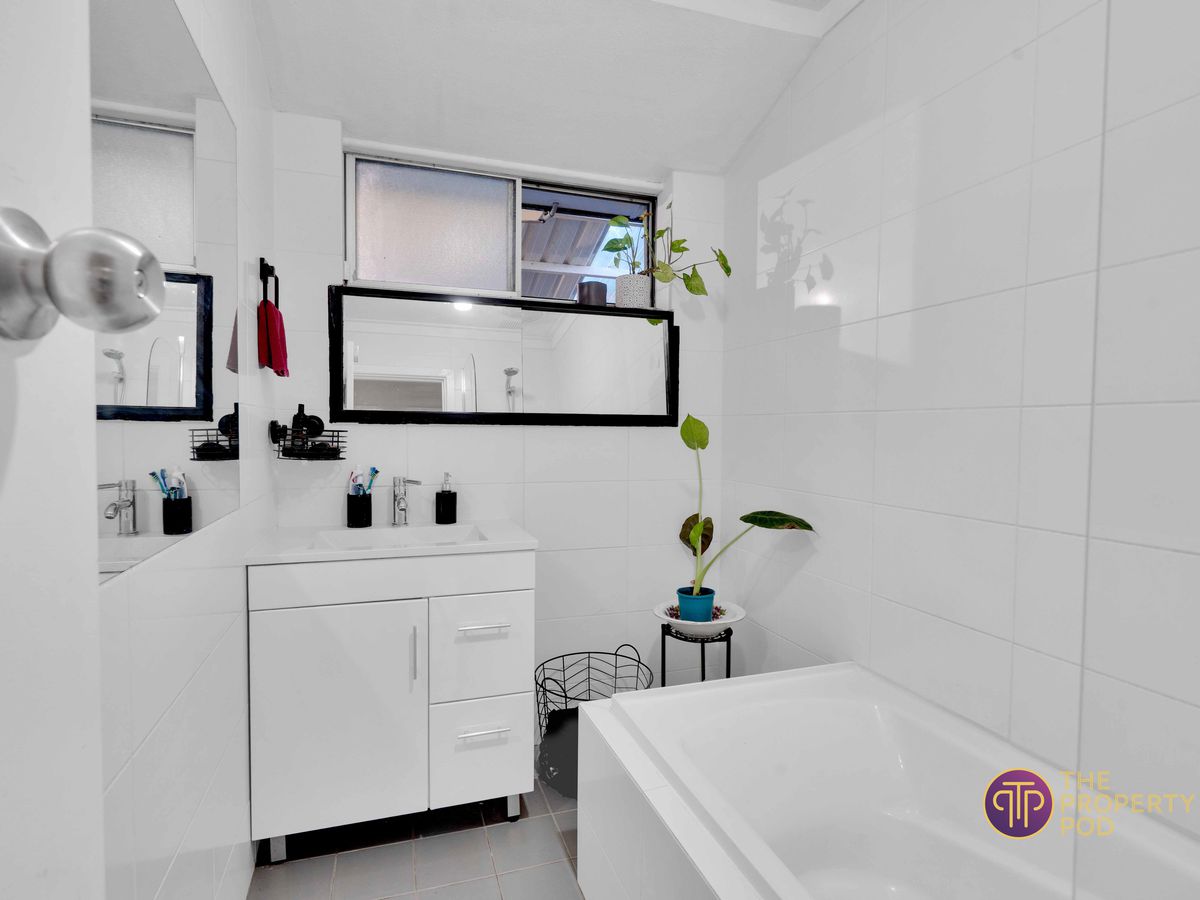 10 Kettering Way, Huntingdale