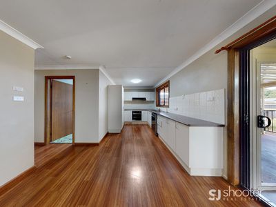 11 Springfield Way, Dubbo
