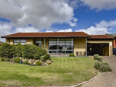 8 Hutchesson Street, Millicent