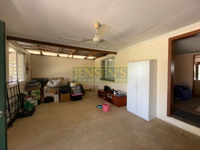 193 Woodchopper Road, Broughton