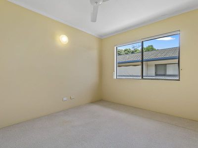 2 / 10 McKean Road, Scarness