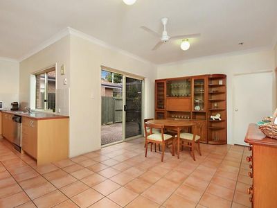5 / 7 Wooraka Street, Rochedale South