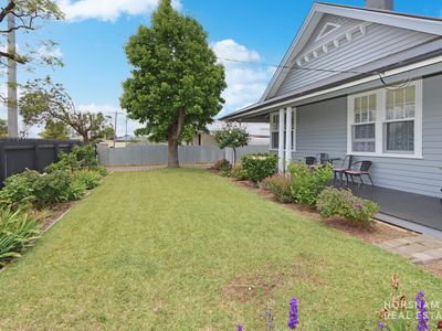 42 Meyer Street, Donald