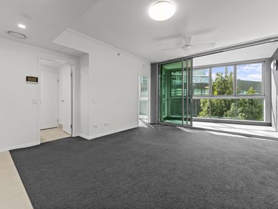 10204 / 8 Harbour Road, Hamilton