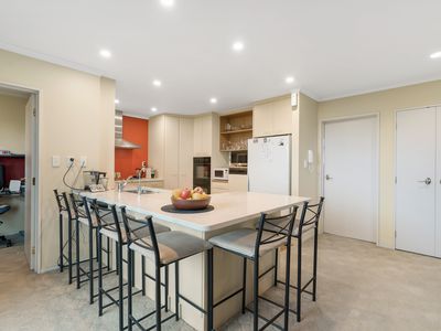 22 Beach Road, Te Atatu Peninsula