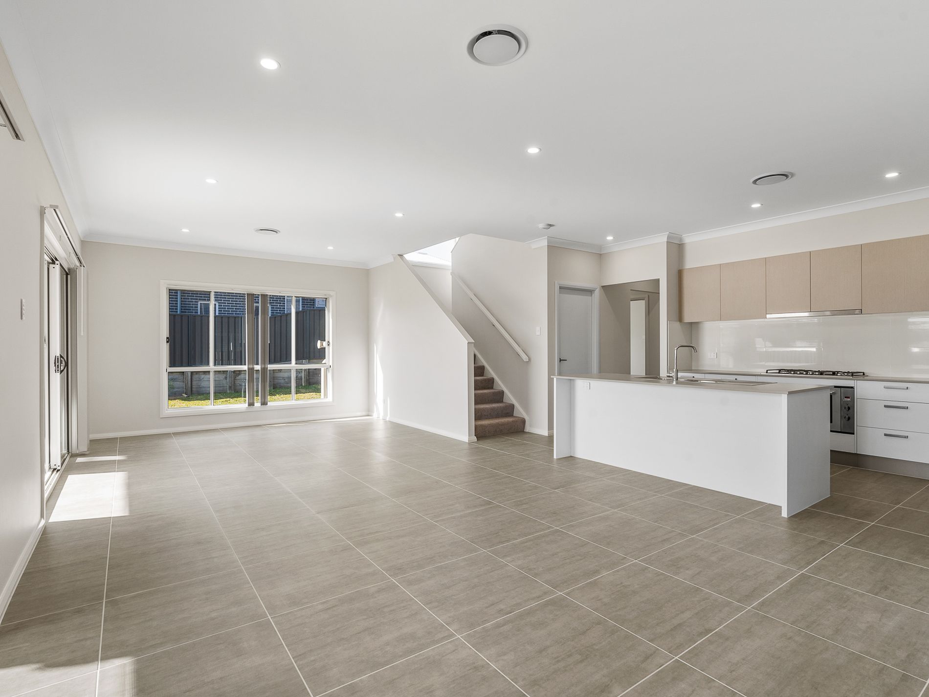 16 Mirida Drive, Dolphin Point