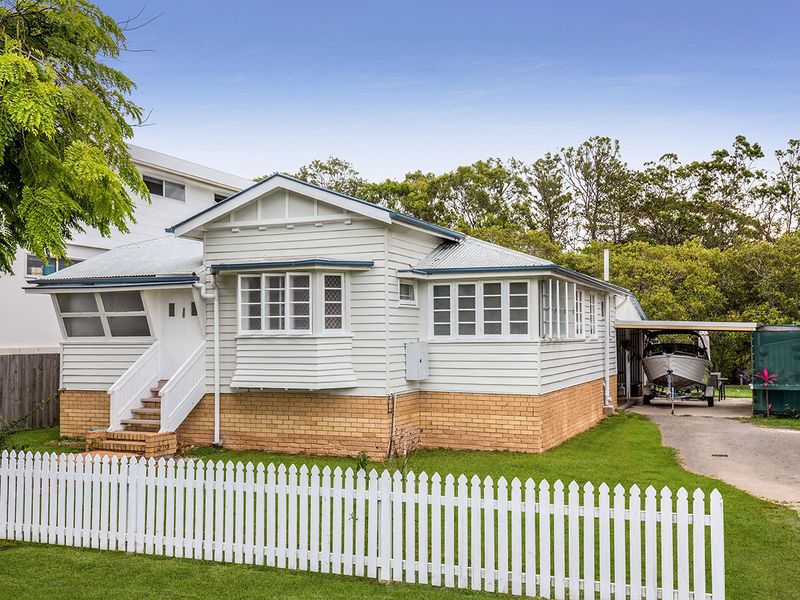 44 St Catherines Tce, Wynnum