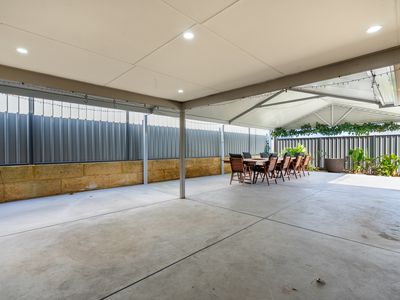 15 Jitarning Brace, Baldivis